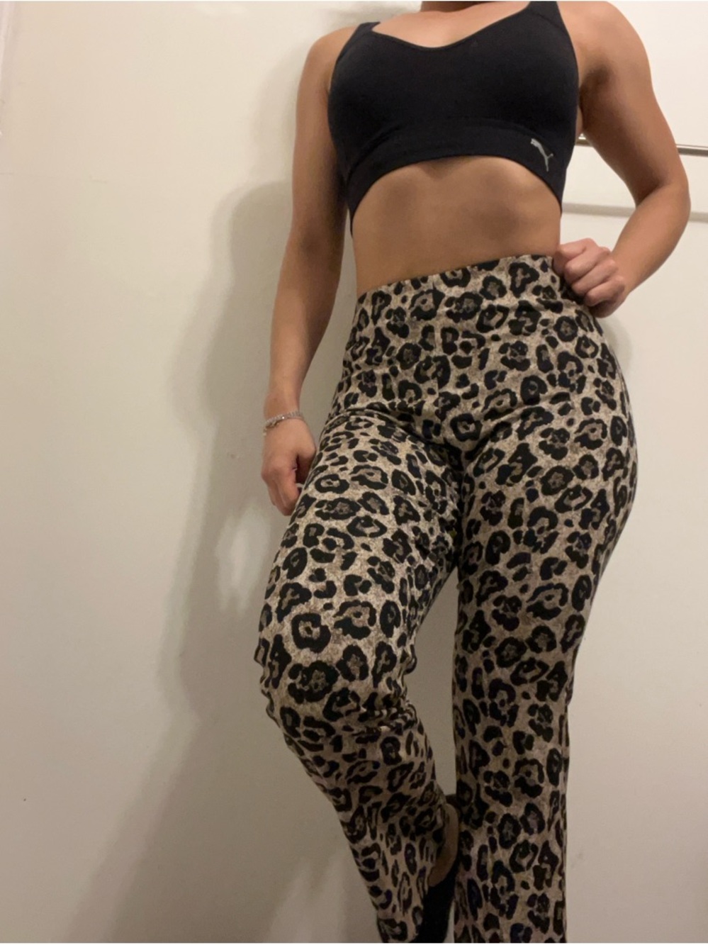 A26 Sezane Ciara Trousers - Picture 4 of 11